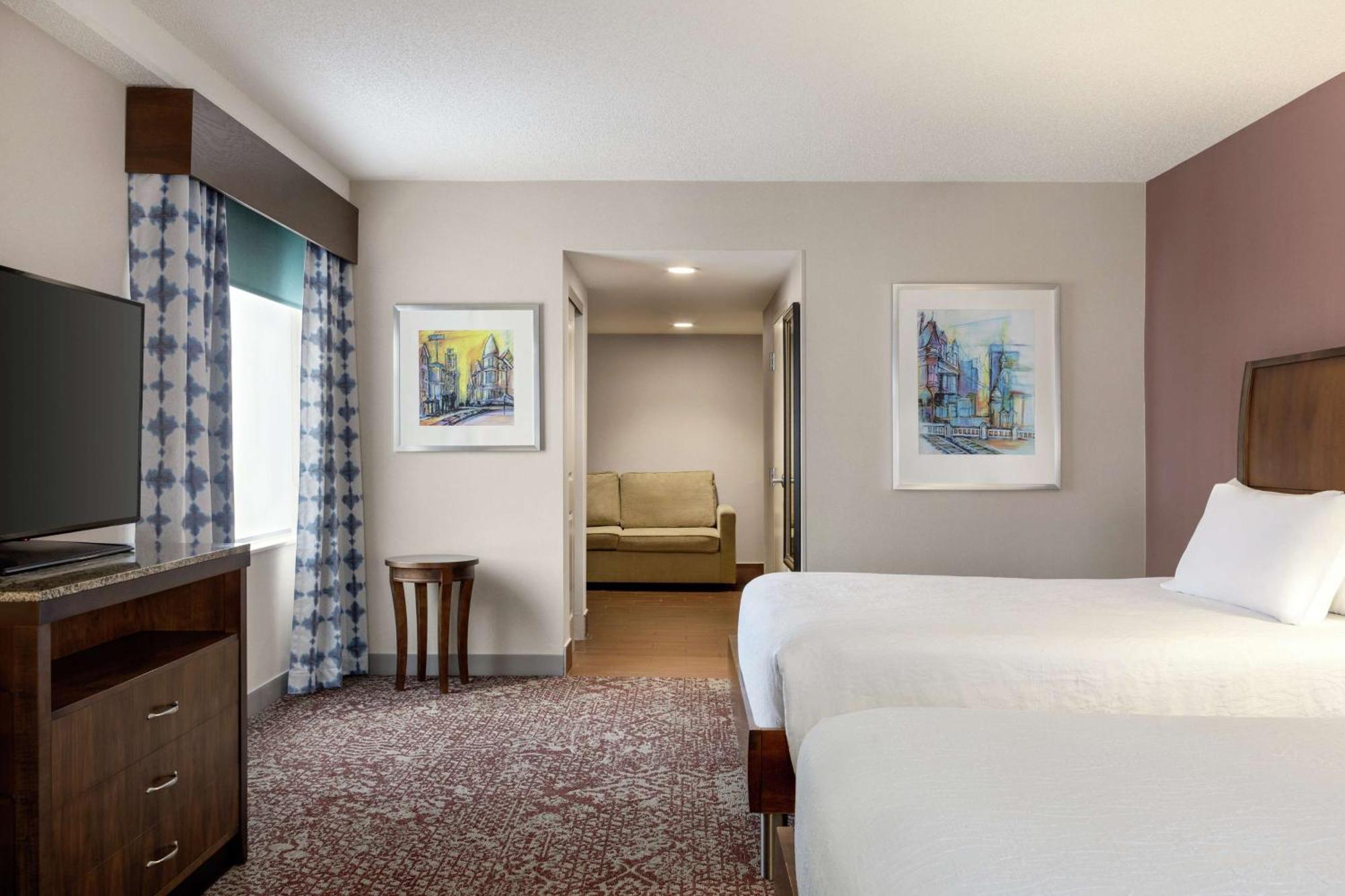 Hilton Garden Inn Louisville Downtown Exterior photo